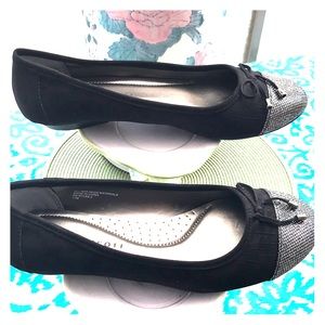 low heeled pumps 11M